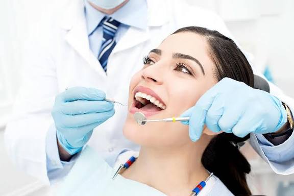 Why Acidic DIY Whitening Can Be Problematic